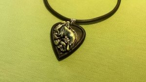 Кулон из кожи. Подвеска. Leather pendant. Leather necklace.