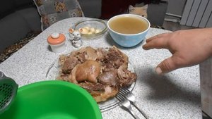 Вкусный холодец из свиной головы.