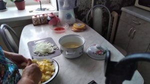 Мясо жареное с картошкой.