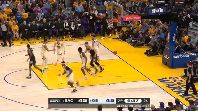 EPIC GUARD BATTLE! De'Aaron Fox (38 PTS) vs Stephen Curry (32 PTS) In Game 4! #PLAYOFFMODE смотреть онлайн