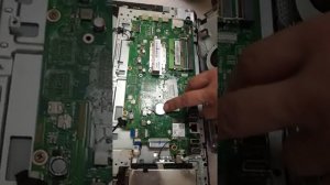 Разборка LENOVO V30a-24IML 11FT-005HRU и установка SSD M.2.mp4