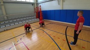 Обучение упражнению (на примере проведения общеразвивающего упражнения по разделениям).