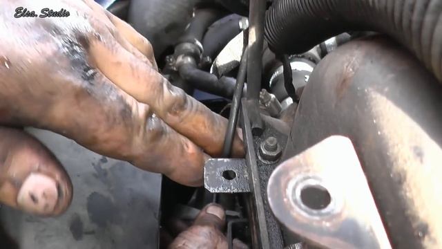 Замена помпы Chevrolet Niva смотреть онлайн