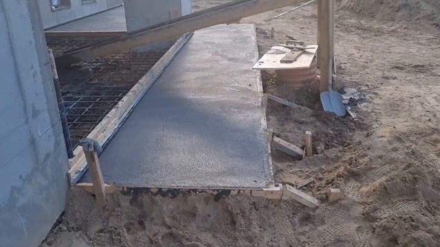 Заливка отмосток под шлифованный бетон
