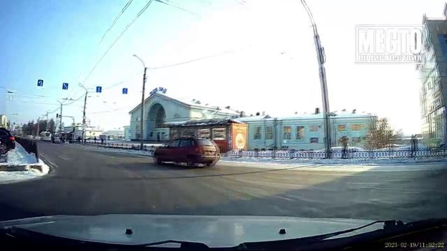 Новые правила проезда по Привокзальной площади