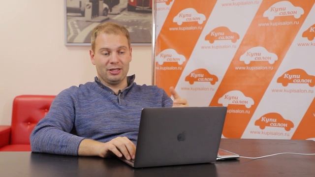 Porsche Cayman S - перетяжка салона в натуральную кожу с алькантарой и красной отстрочкой 2022