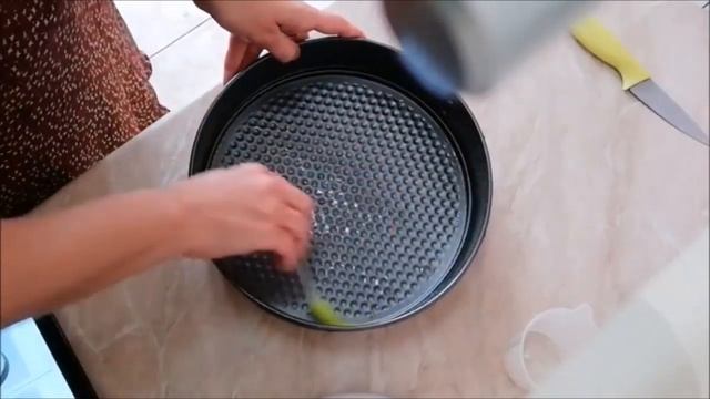 Готовим творожный пирог "Крошка".