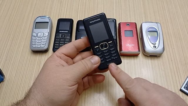 Куча крутых редких  ретро телефонов купил на Avito за копейки. Что можно купить в 2024 году