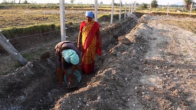 అత్తమ్మ నాకు పొలం పనులు ఎలా చేయాలో నేర్పుతుంది l how to start integrated farming l chef saru farmin смотреть онлайн