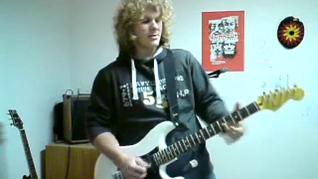 Fender modern player stratocaster HSS OW test смотреть онлайн