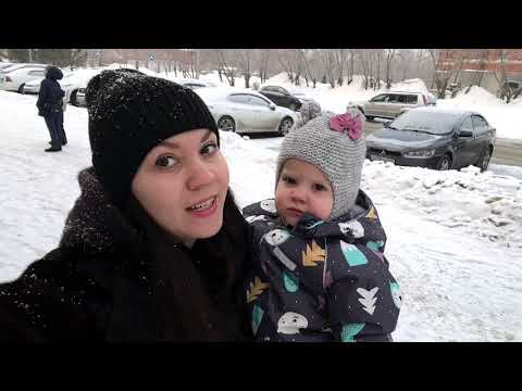 Гуляем в Торговом Центре. Покупка и Распаковка Стайлера Dyson. Варя купила себе Плюшку для катания смотреть онлайн