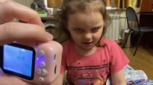 Детский ФОТОАППАРАТ // Лера заболела