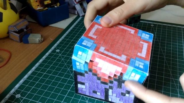 Бумажный Minecraft: Стол зачаровывания