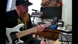 What Cha Gonna Do for Me - Chaka Khan (Bass cover)
