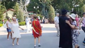 🌟ОДНА РОДИНА ЗА СТОЛОМ,ОДНА КАЛИНА ЗА ВІКНОМ👍🌿🌿🌿