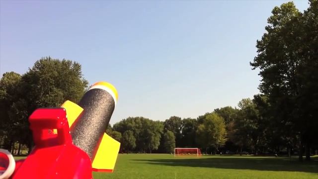 Самые КРУТЫЕ бластеры игрушки с которыми не скучно Оружие для детей и взрослых Нёрф смотреть онлайн