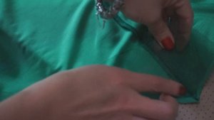 Как пришить регилин (кринолин) к низу юбки/Как спаять регилин без паяльника/Работа с регилином