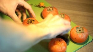 Инжирная спелая узбекская хурма, которая не вяжет