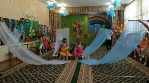 Небеса (танец с полотнами)