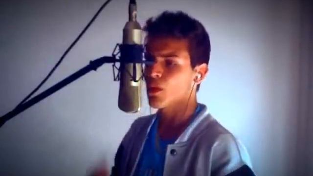 Niko Medina Covers - Beauty And A Beat  Justin Bieber ft. Nicki Minaj