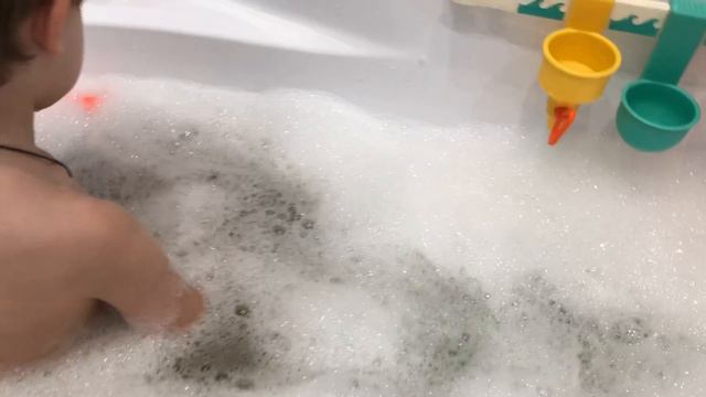 Большая рыба, поймали большую рыбу! Детская рыбалка!