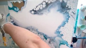 Pearl Pour with a Cool Coastal Vibe | Using Negative Space | 1st Success after many failures!