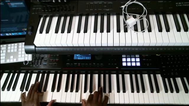 Practicing Roland Juno DS смотреть онлайн