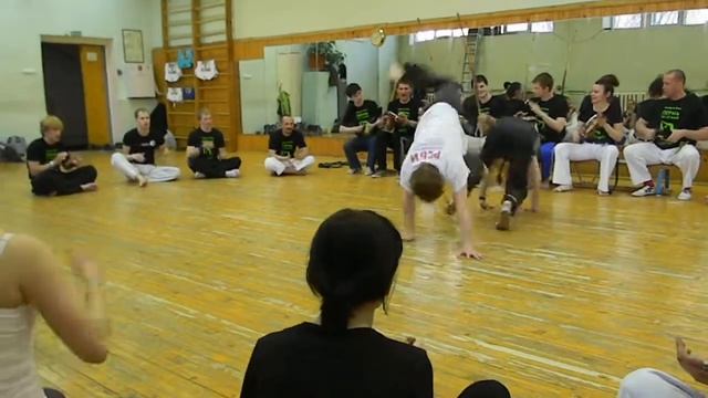 Рода капуэро Пермь 11,05,2013 смотреть онлайн