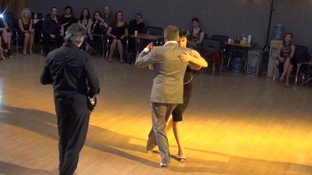 Dmitry and Elena Viktorovy, special guests y Grisha Nisnevich "FDT2017". 3 dance. 101217 смотреть онлайн