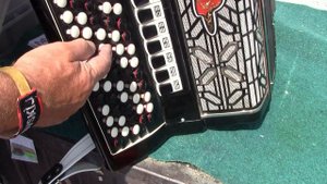 баян "Barcarole" и его реставрация  в Германии - ролик 001