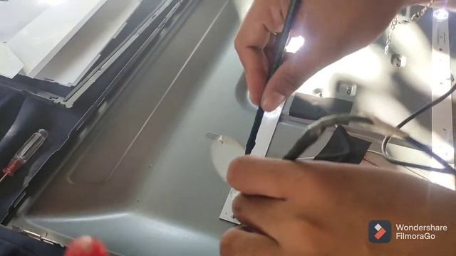 LED TV. NOVA 32 INCHES SHOW DISMANTLE,no display- backlight replacement. смотреть онлайн