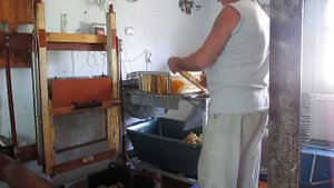Станок для распечатки сотовых рамок