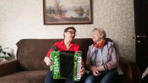 дождь идет,дождь идет народная песня. исполнение Валентина К Татьяна Г.