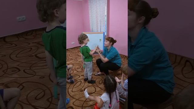 Логопедический сад "Нивки", сказка "Теремок", май 2018 смотреть онлайн