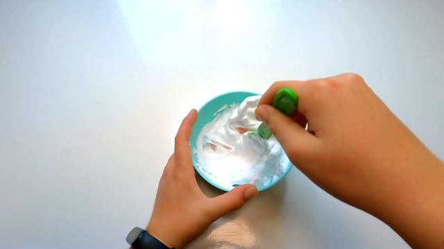 КАК СДЕЛАТЬ СЛАЙМ ИЗ 3 ИНГРЕДИЕНТОВ / ПРОВЕРКА РЕЦЕПТОВ ОТ ПОДПИСЧИКОВ / КАК СДЕЛАТЬ СЛАЙМ смотреть онлайн