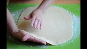 БУЛОЧКИ С ЯБЛОКАМИ очень быстрый и вкусный рецепт..