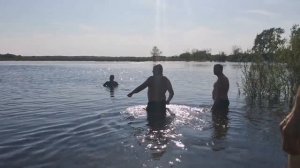 ИСКУПАЛСЯ. ОТКРЫЛ СЕЗОН В ХАБАРОВСКЕ.