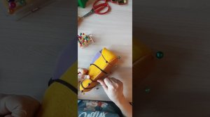 Как я пришиваю подошву сапожным крючком к валяным тапочкам