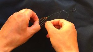 Поплавок с кормушкой. Донка с поплавком, два крючка.