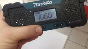 Радио приёмник макита
