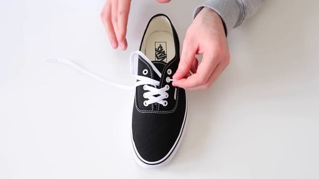 HOW TO LACE VANS AUTHENTIC (BEST WAY!) смотреть онлайн