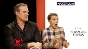 ОЧЕНЬ СТРАННЫЕ ДЕЛА ► ДЭВИД ХАРБОР И МИЛЛИ БОББИ БРАУН  "САМОЕ ПЕРВОЕ ИНТЕРВЬЮ" (НА РУССОМ)