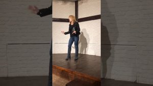 Стих про стих. КАК НАДО ЧИТАТЬ СТИХИ. Автор Василий Уриевский, исполняет Нинель Нежура.