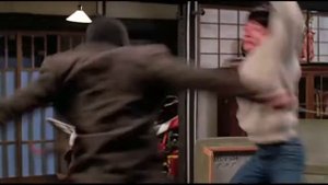 Саммо Хун,Джеки Чан фильм Мои счастливые звезды(1985 год) бой из фильма в квартире