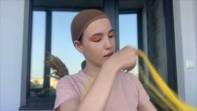 Как правильно надевать парик? 2023 смотреть онлайн