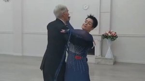 Народный ансамбль спортивного бального танца «Сеньоры» (руководитель Егорова Т.В.)