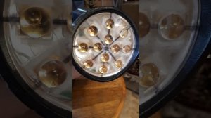 Супер фонарь красного света для осмотра в зимовнике пчелосемей.