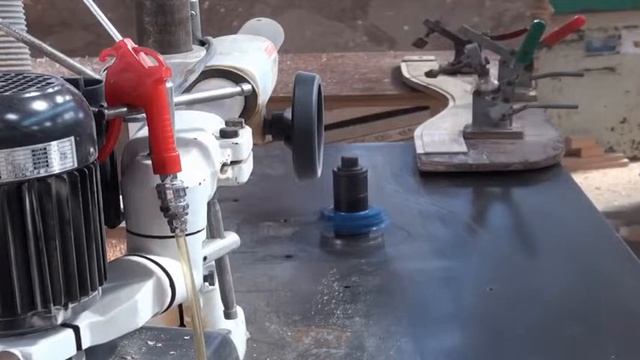 Фрезерный станок EcoWood Т 120. Обзор работы на фрезерном деревообрабатывающем станке Эковуд Т120 смотреть онлайн