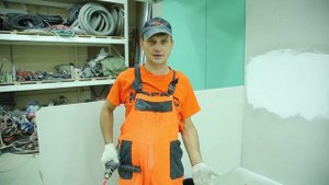 3. Замешивание: Укладка напольной плитки с применением клея КРЕПС УСИЛЕННЫЙ