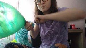 Тренировка лёгких, надувание шарика